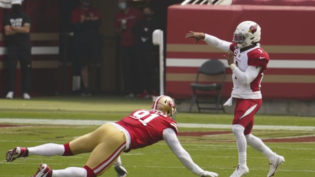 Kyler Murray Throw SF © Kyle Terada-USA TODAY Sports